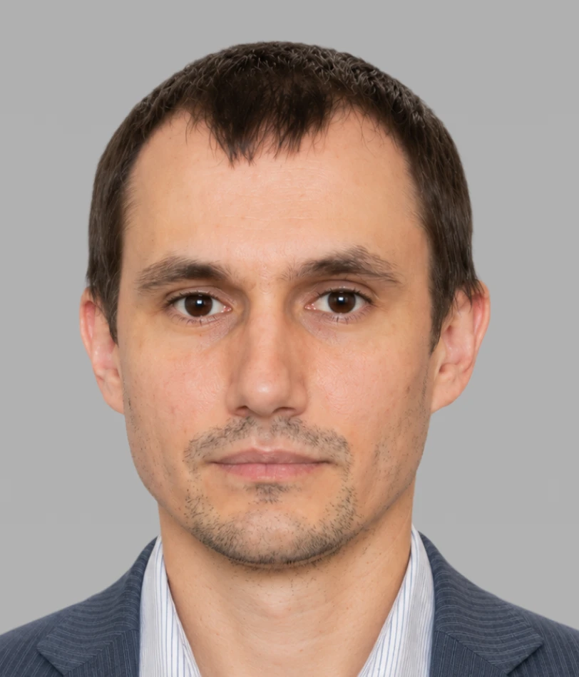 Роман Ранний