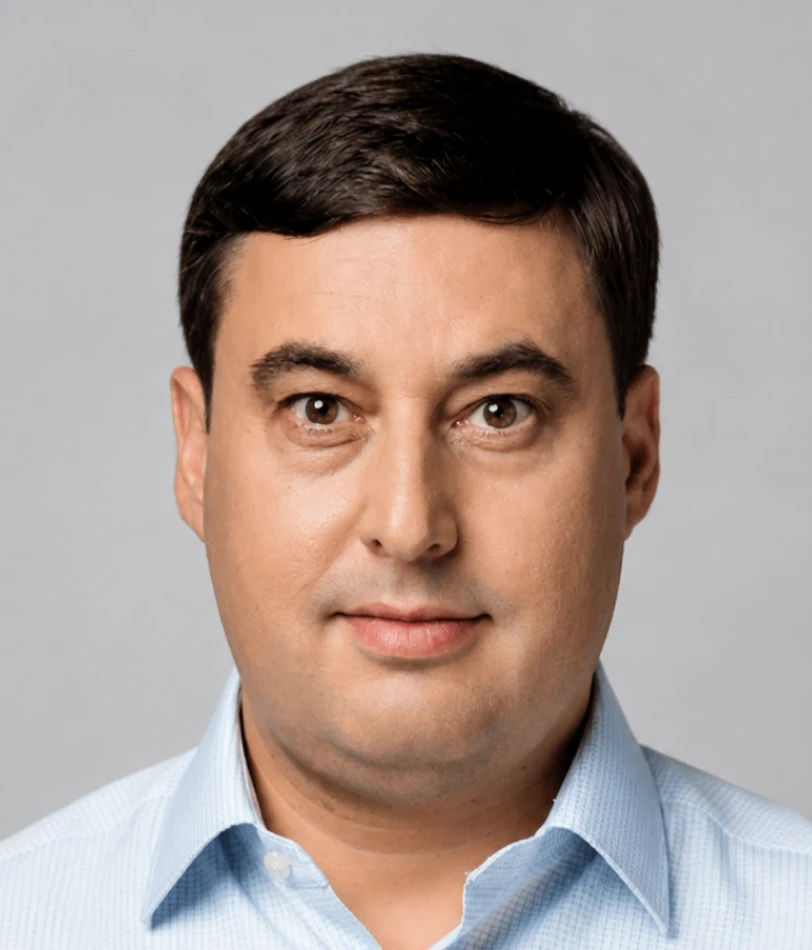 Андрей Новиков