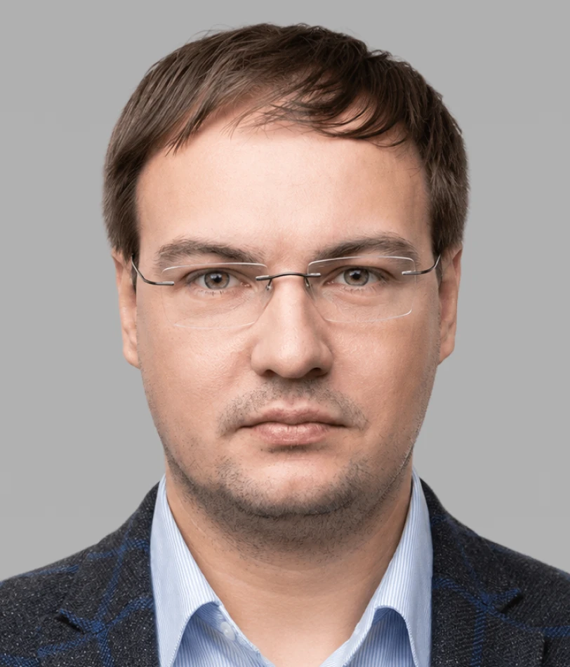 Александр Елизарьев
