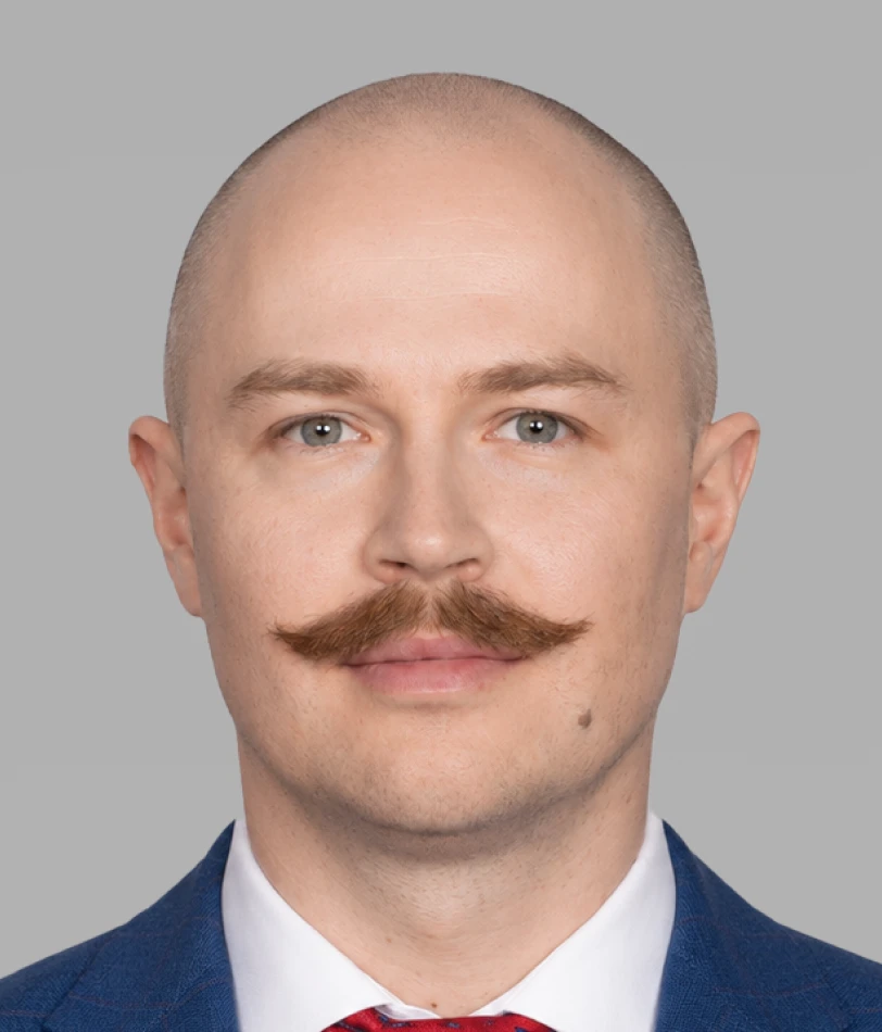 Антон Пустовойтов